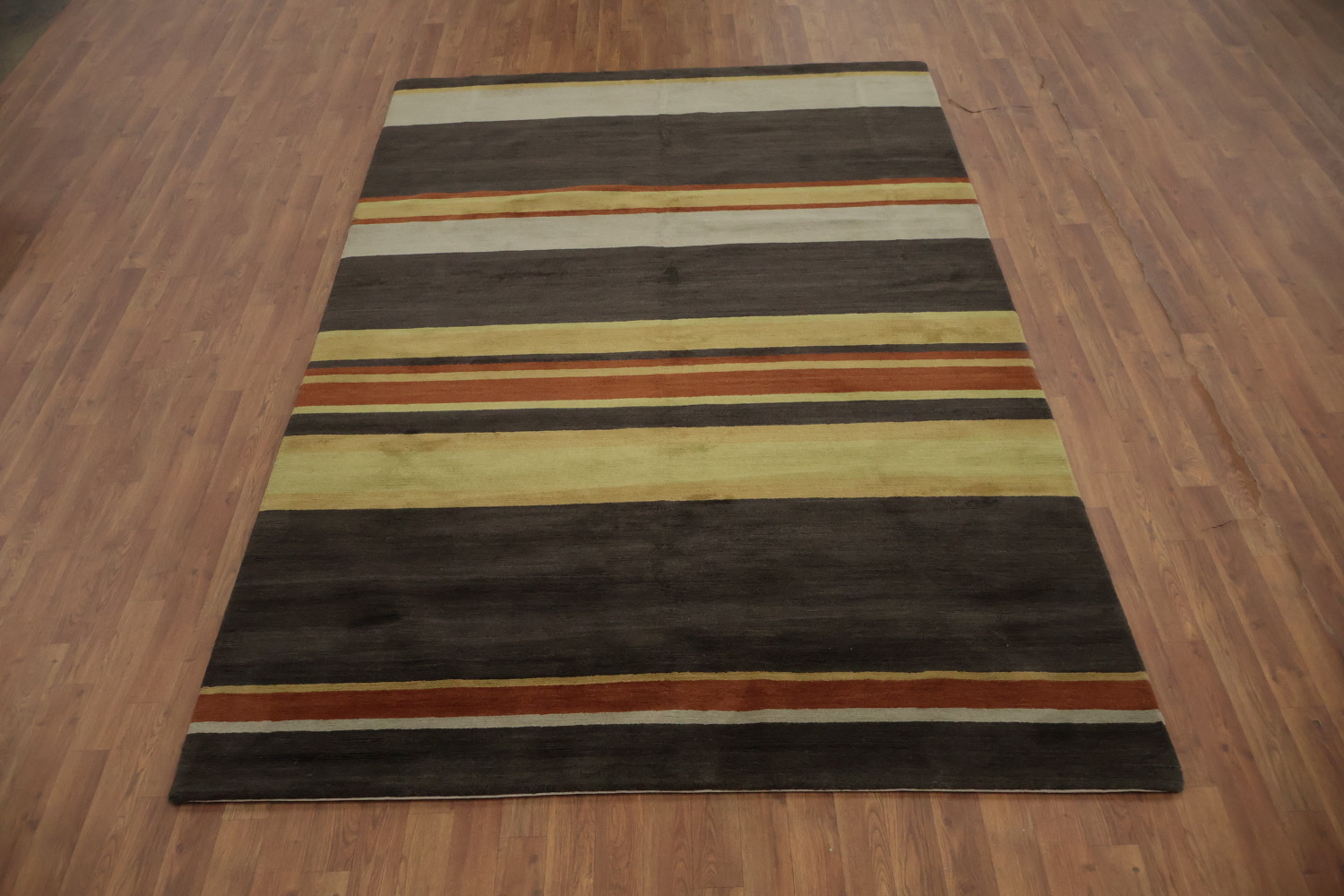 Contemporary Striped Nepalese Wool Area Rug 6x9