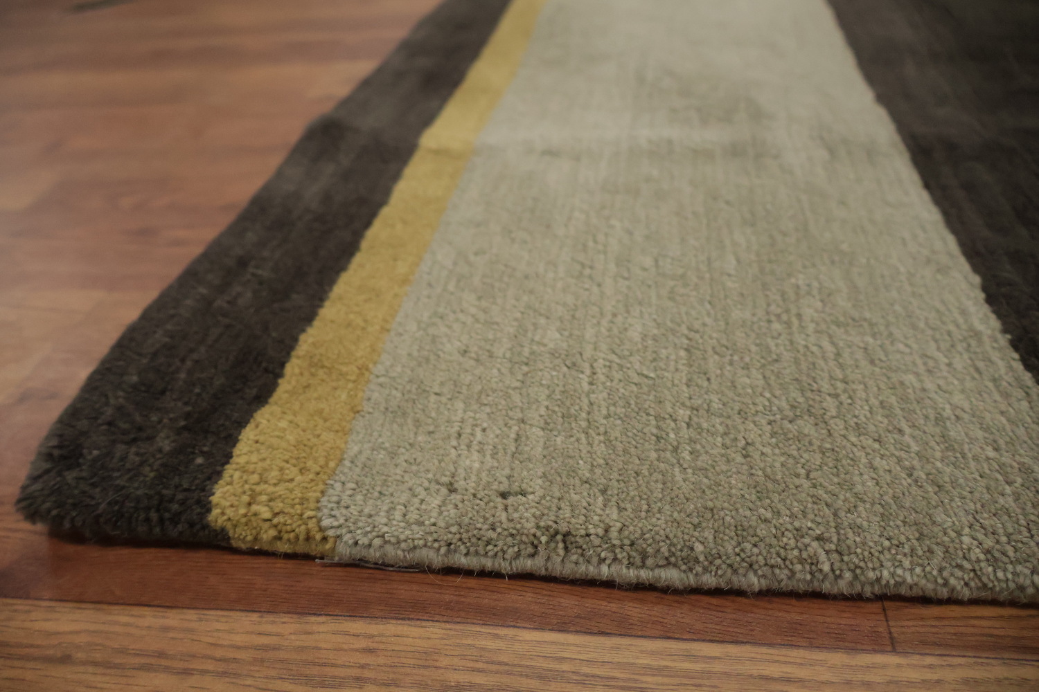 Contemporary Striped Nepalese Wool Area Rug 6x9