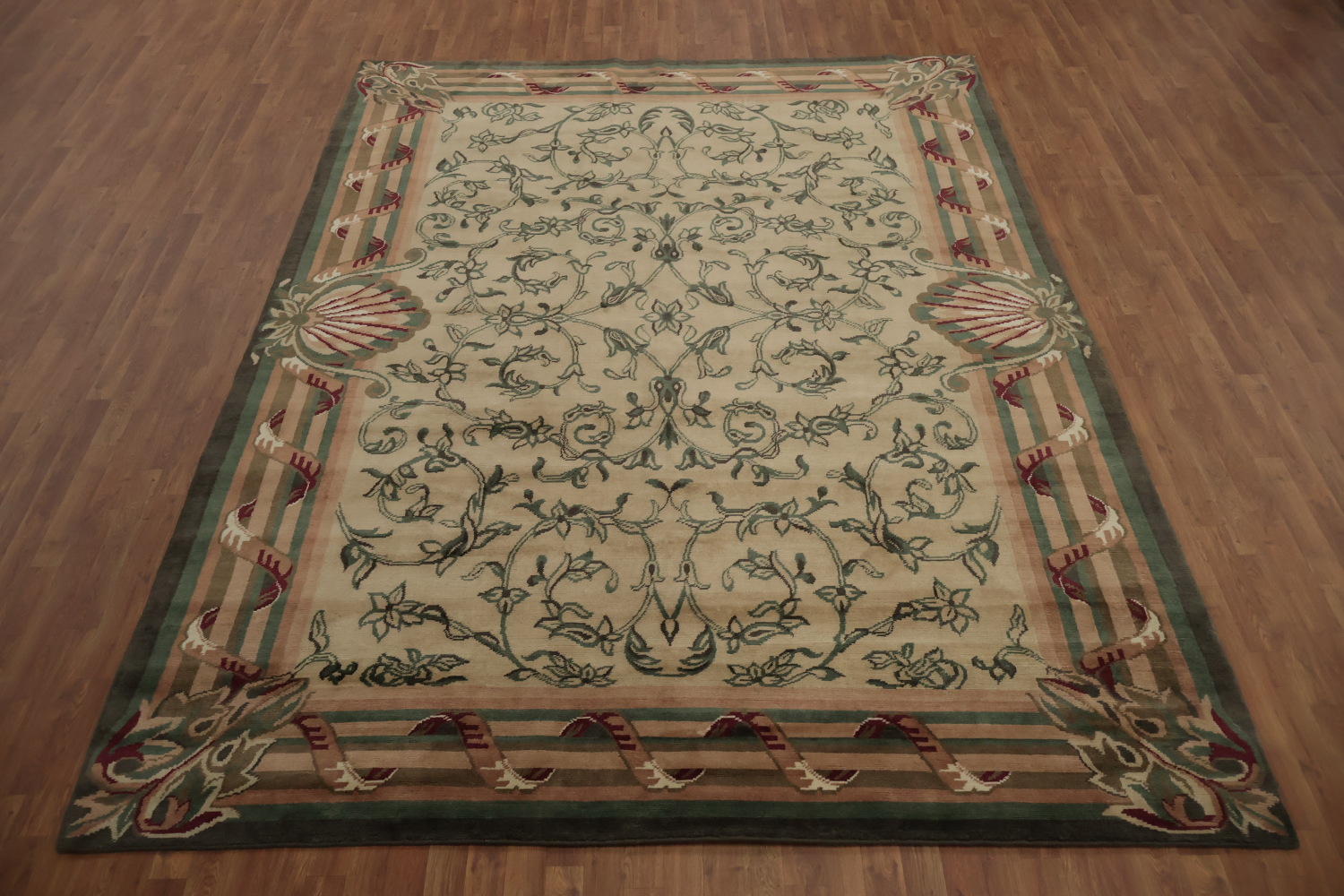 Traditional Nepalese Ornate Border Rug for Classic Home Interiors 9x12