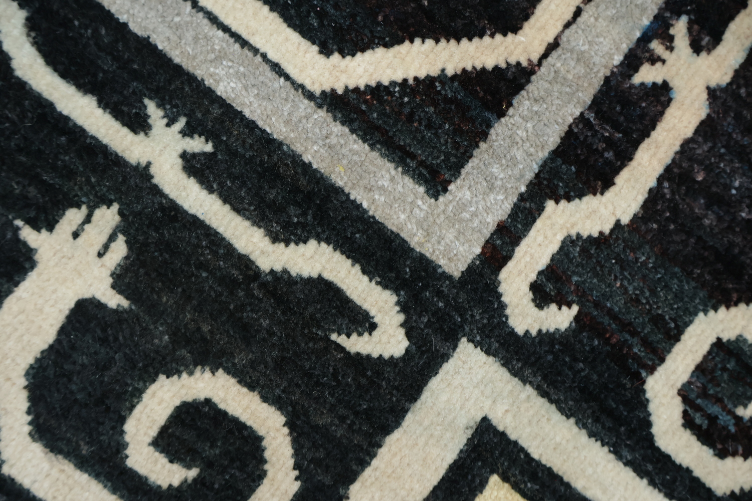Vegetable Dye Handmade Khotan Wool Area Rug 5x8