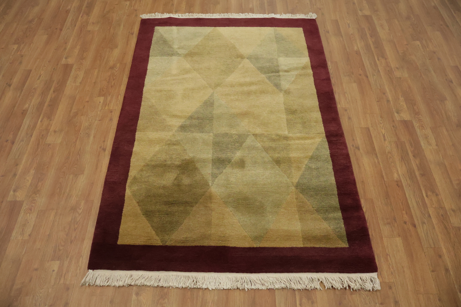 Vegetable Dye Nepalese Wool Area Rug 4x6