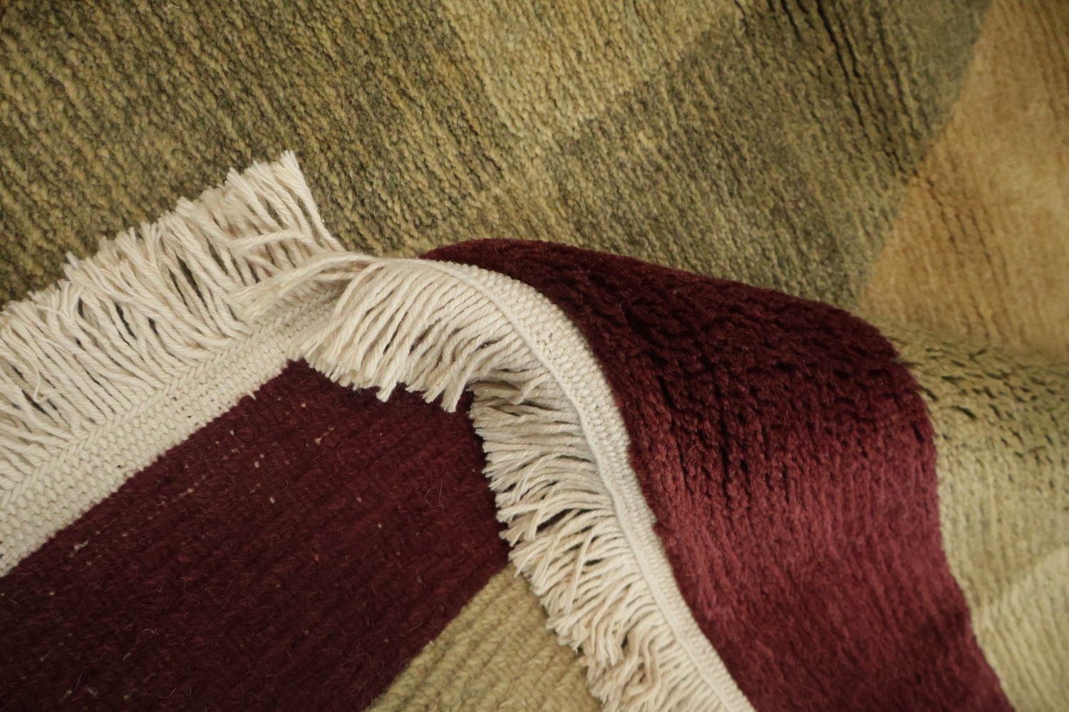 Vegetable Dye Nepalese Wool Area Rug 4x6