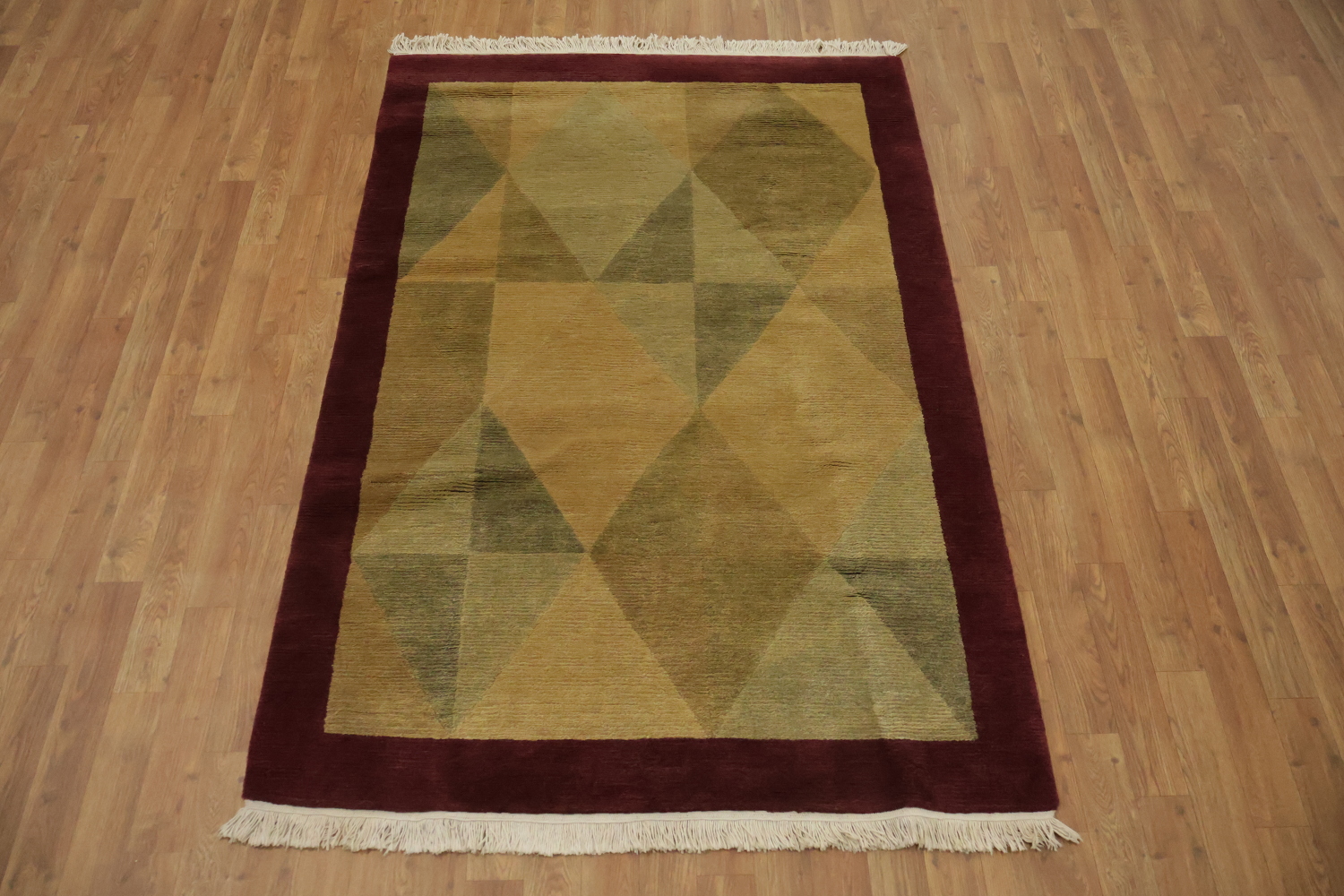 Vegetable Dye Nepalese Wool Area Rug 4x6