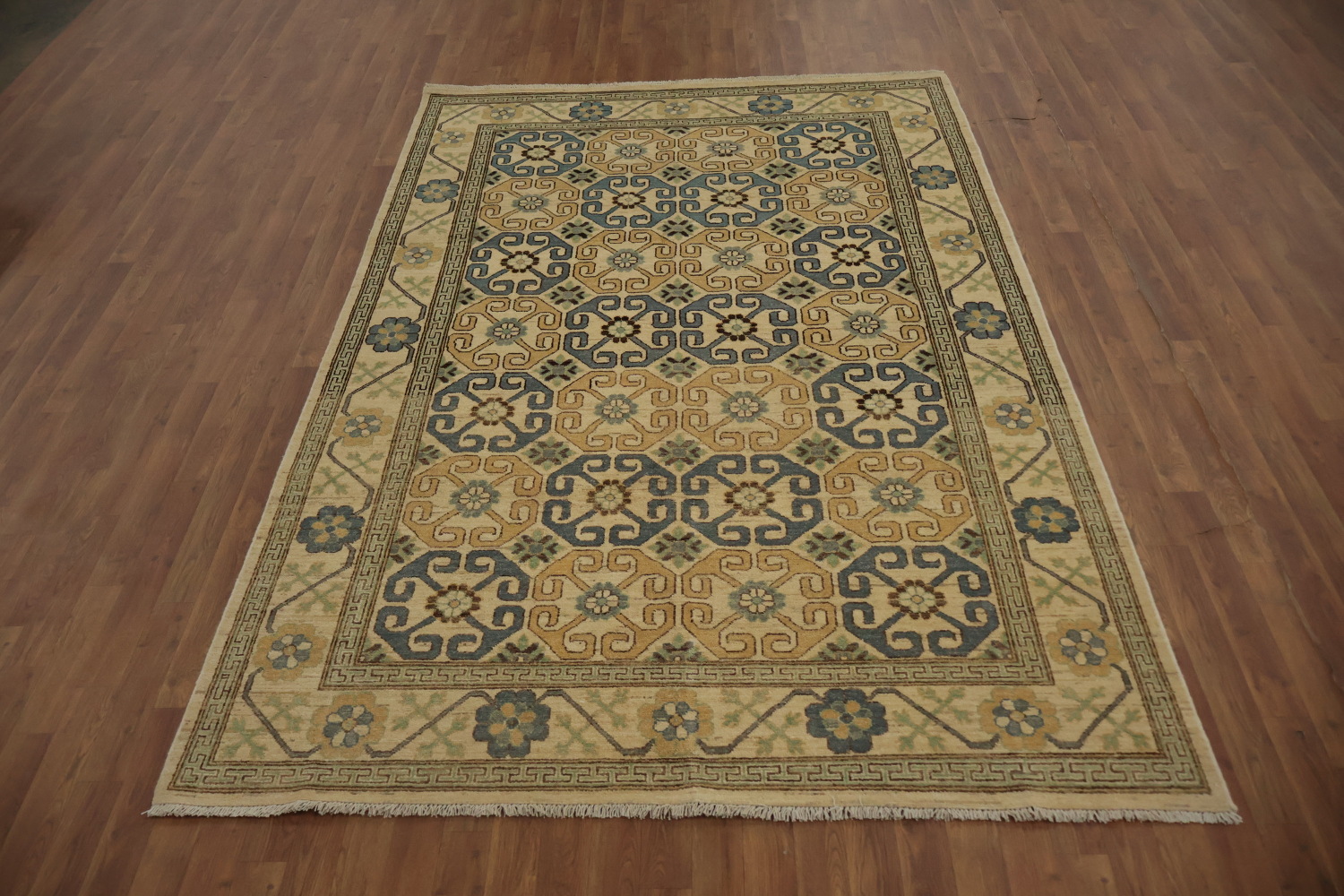 Timeless Elegance Classic Khotan Area Rug 6x9