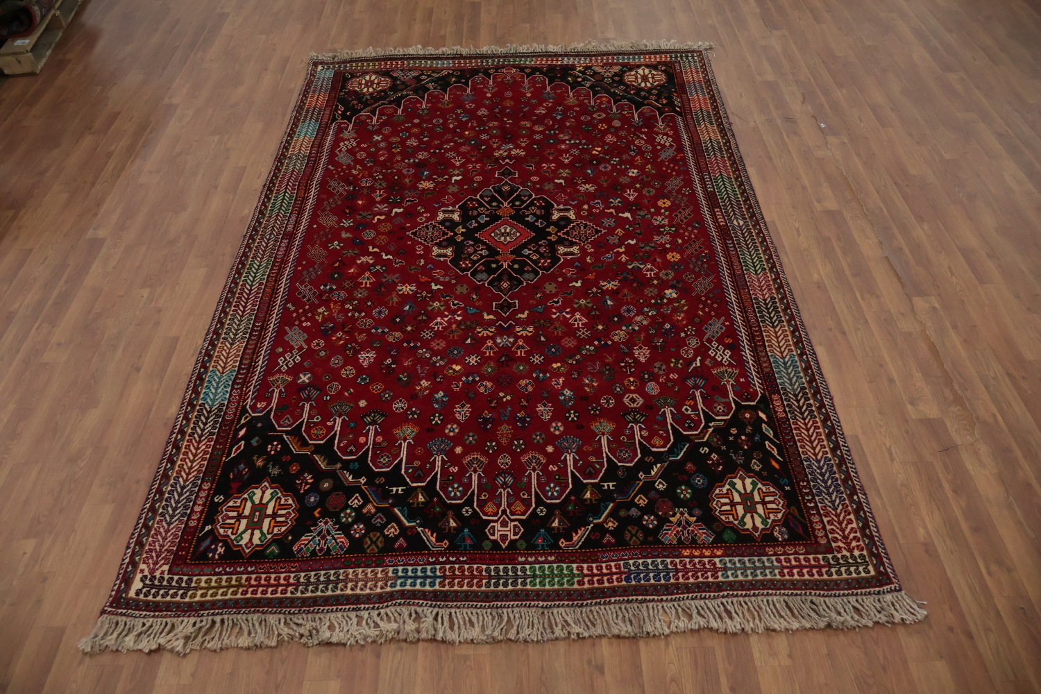 Rich Classic Shiraz Kashkoli Persian Area Rug 6x10