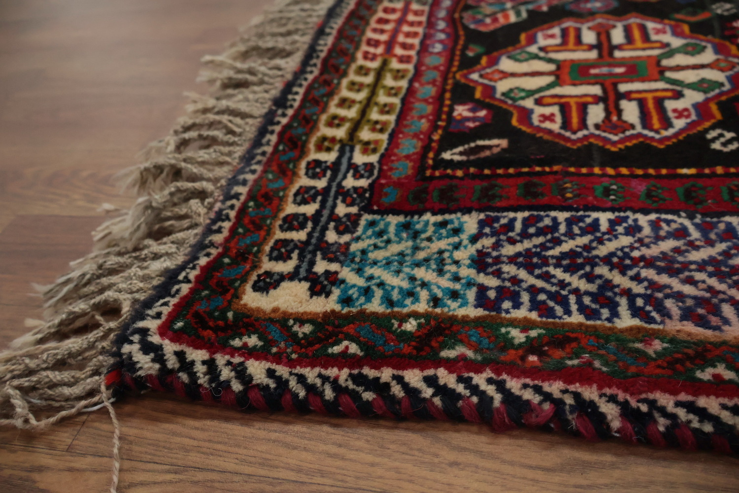 Rich Classic Shiraz Kashkoli Persian Area Rug 6x10