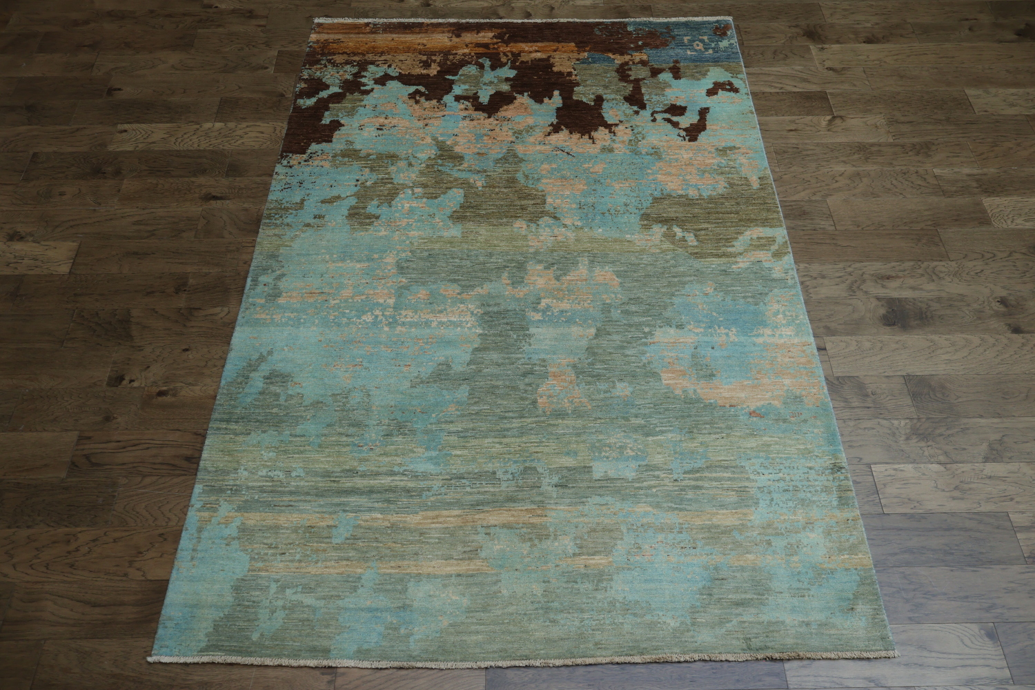 Abstract Artistic Blue Rug for a Modern Living Room Aesthetic 7x10