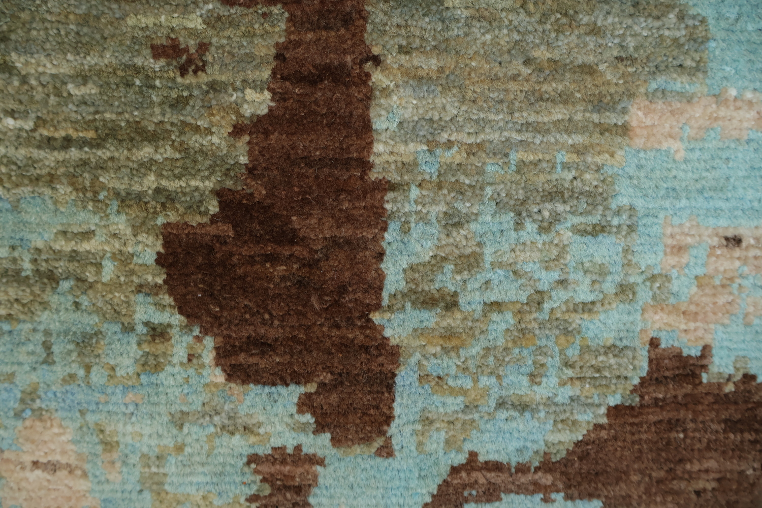 Abstract Artistic Blue Rug for a Modern Living Room Aesthetic 7x10