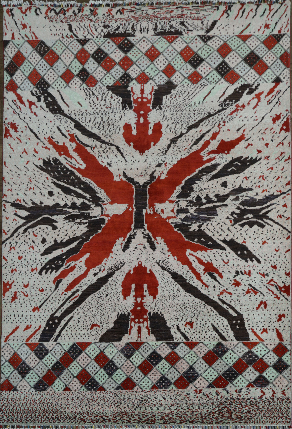 Modern Geometric Red and Black Patterned Accent Rug 7x10
