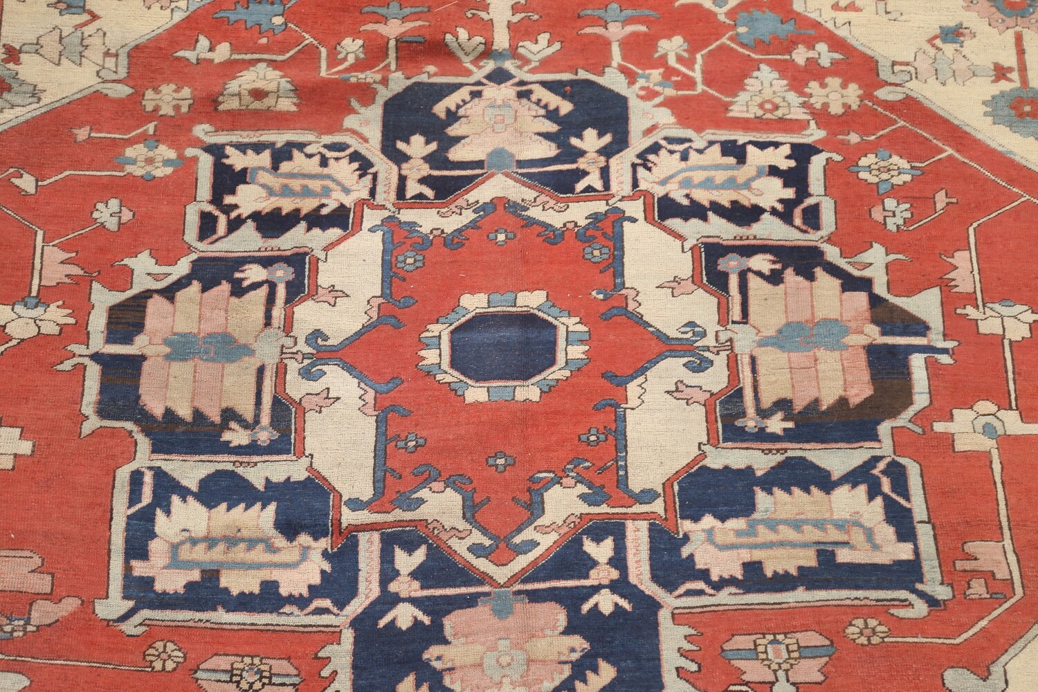 Pre-1900 Antique Vegetable Dye Heriz Serapi Persian Area Rug 9x12