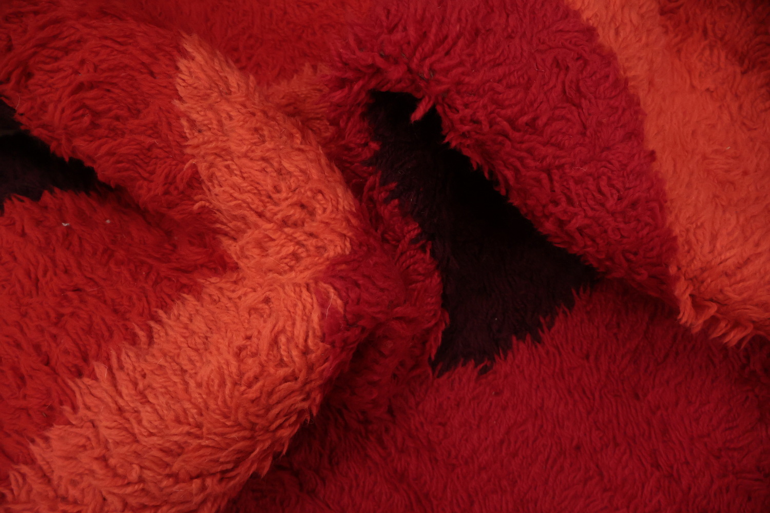 Red and Orange Artistic Design Rya Vegetable Dye Area Rug 10x14
