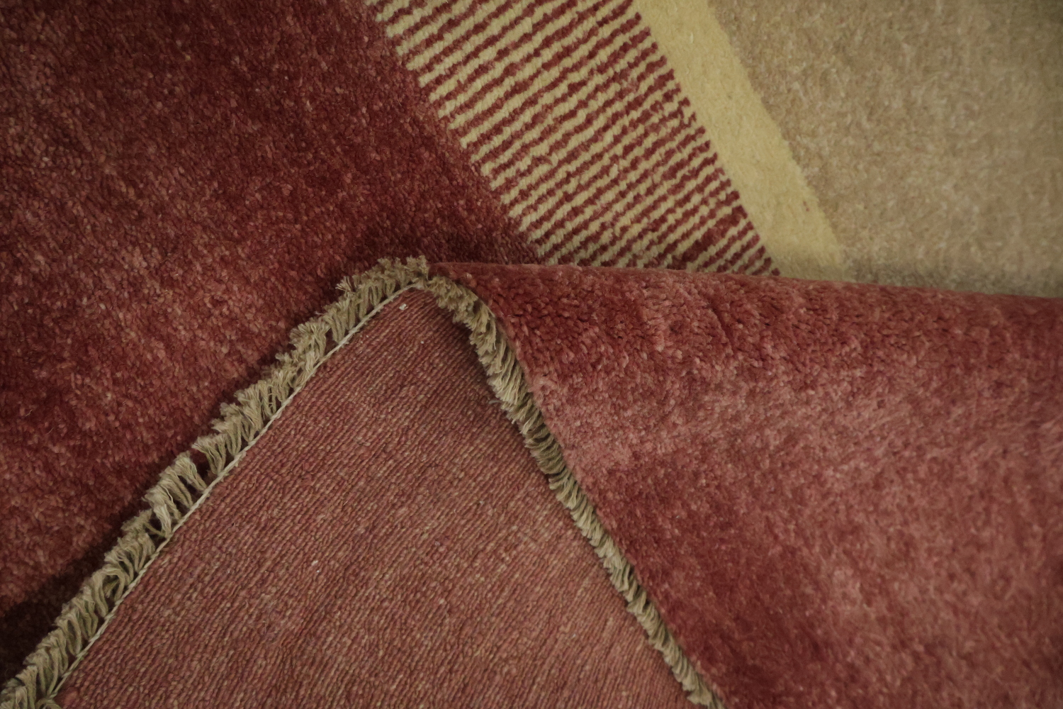 Animal Design Gabbeh Kashkoli Oriental Area Rug 5x8