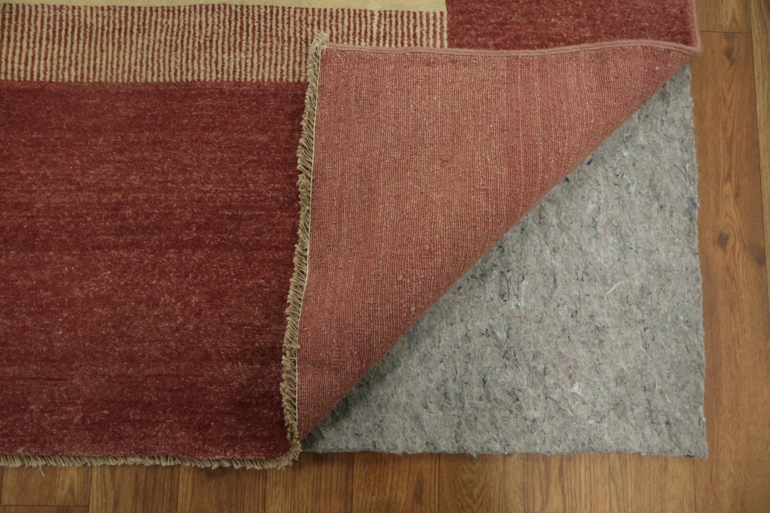 Animal Design Gabbeh Kashkoli Oriental Area Rug 5x8