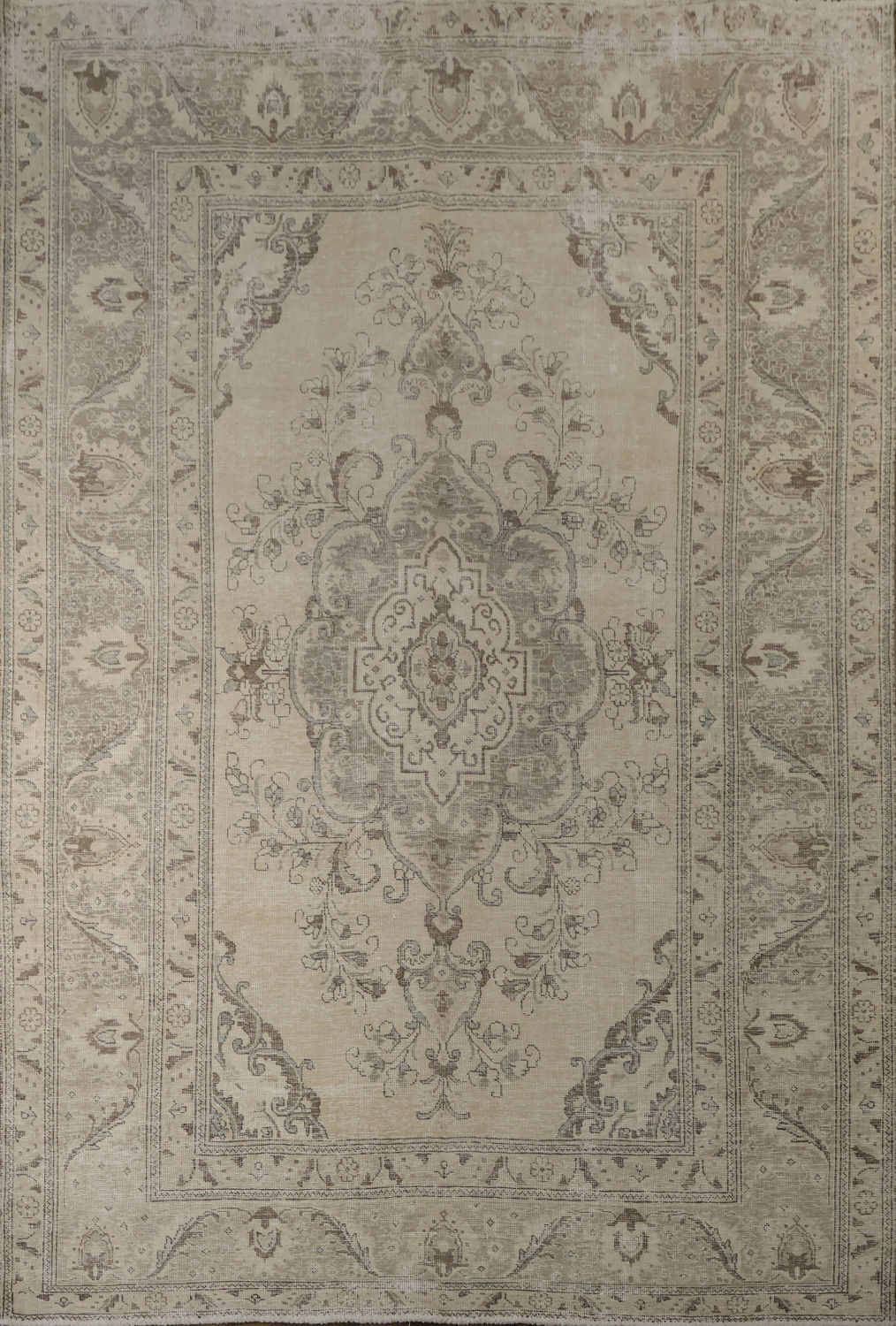 Distressed Floral Tabriz Persian Area Rug 6x10