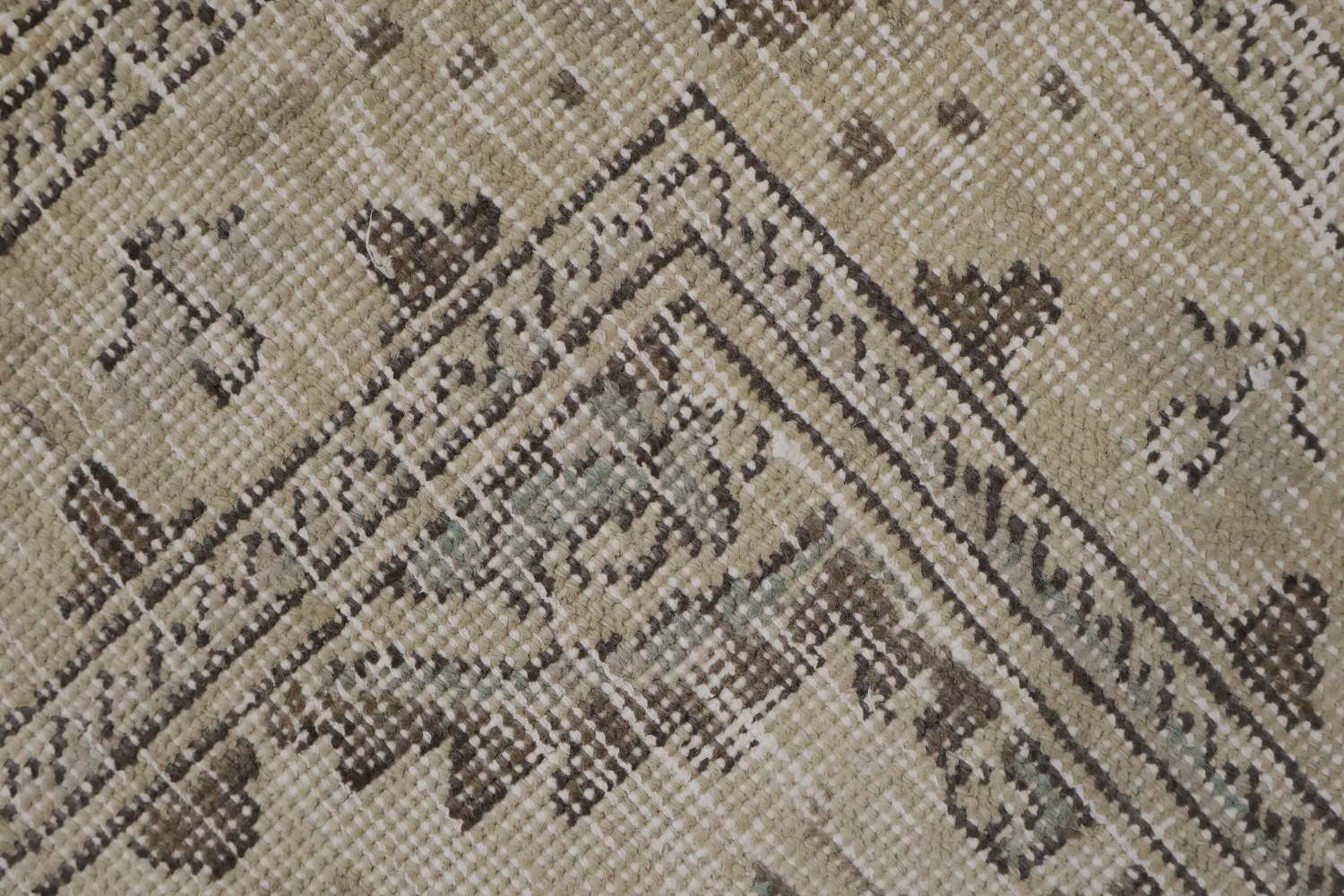 Distressed Floral Tabriz Persian Area Rug 6x10