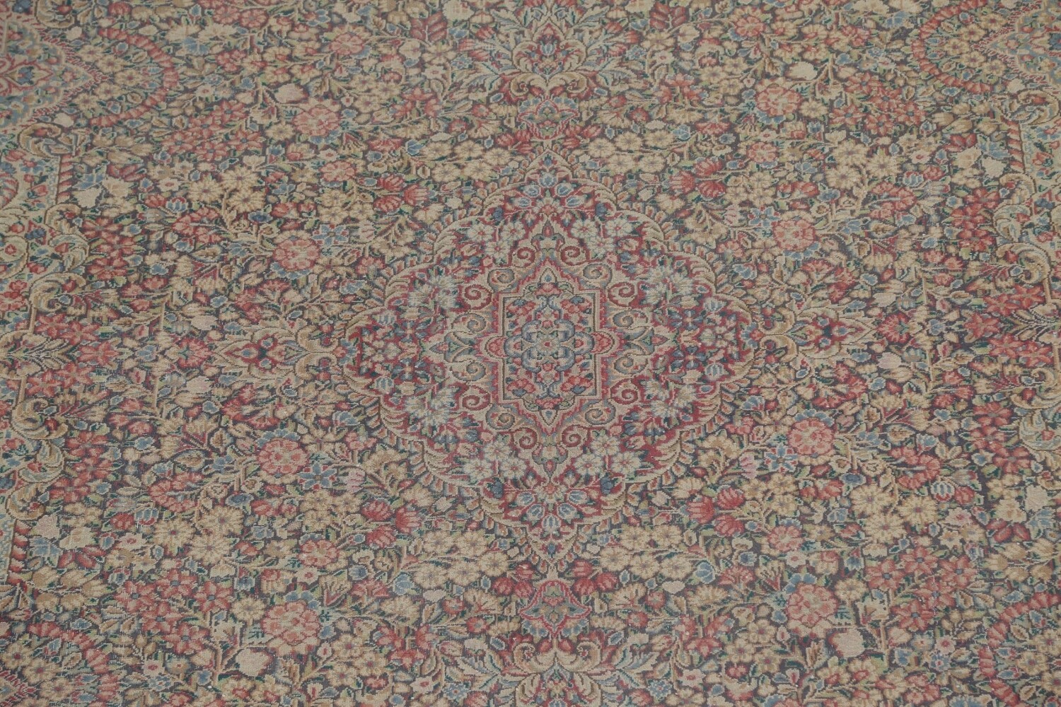 Antique Floral Kerman Persian Area Rug 9x12