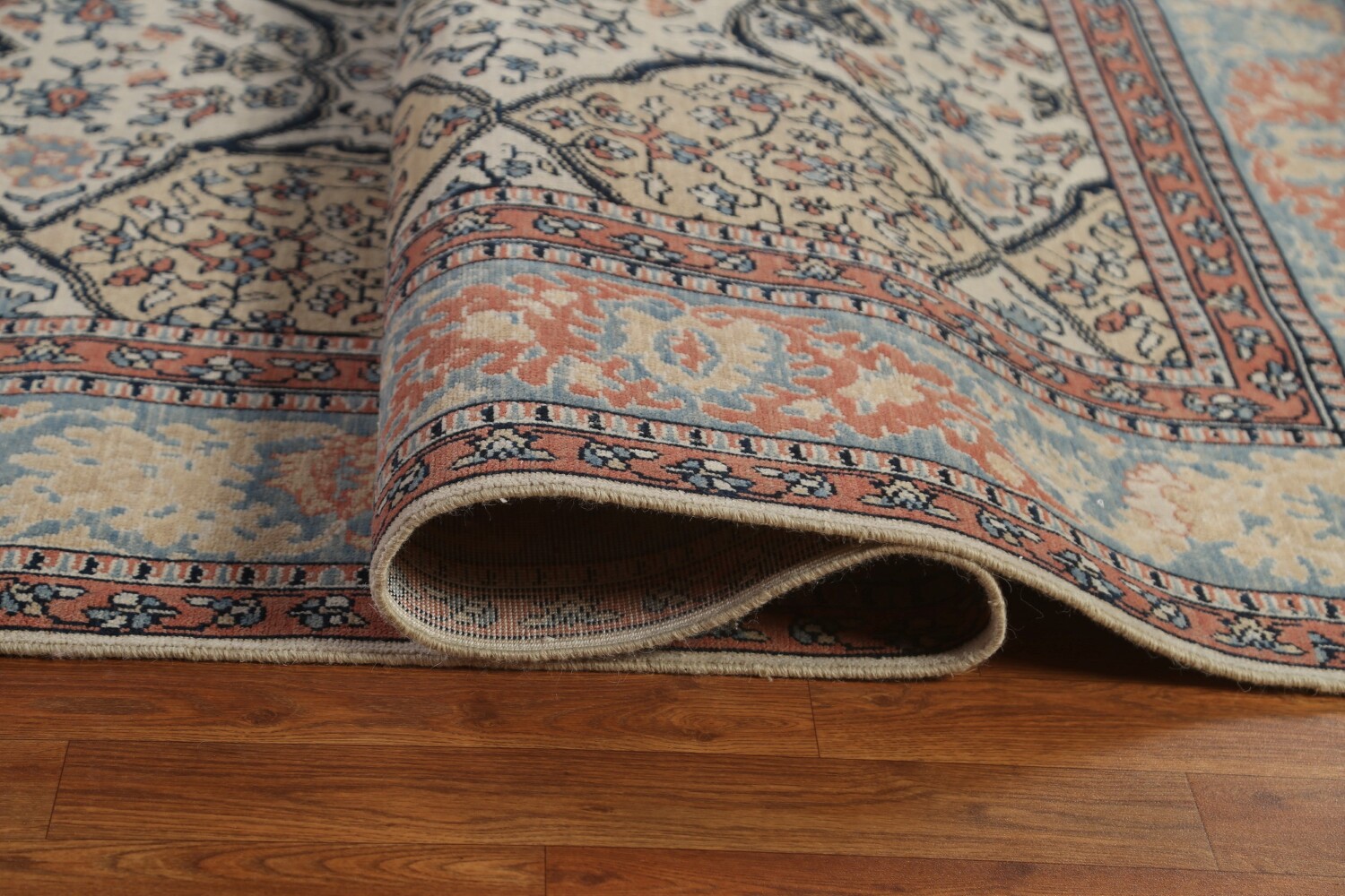 Floral Wool Bakhtiari Oriental Area Rug 10x13