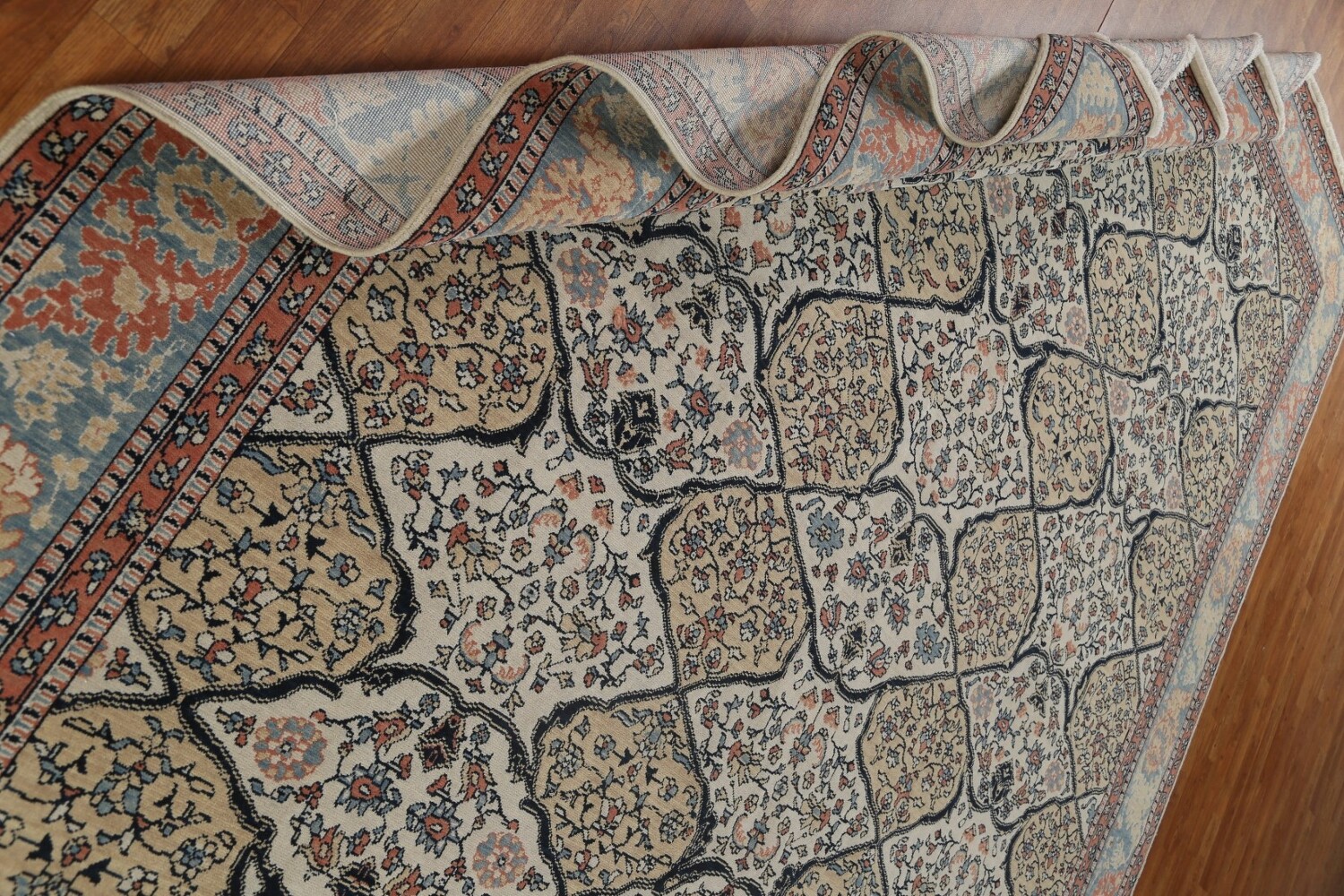 Floral Wool Bakhtiari Oriental Area Rug 10x13