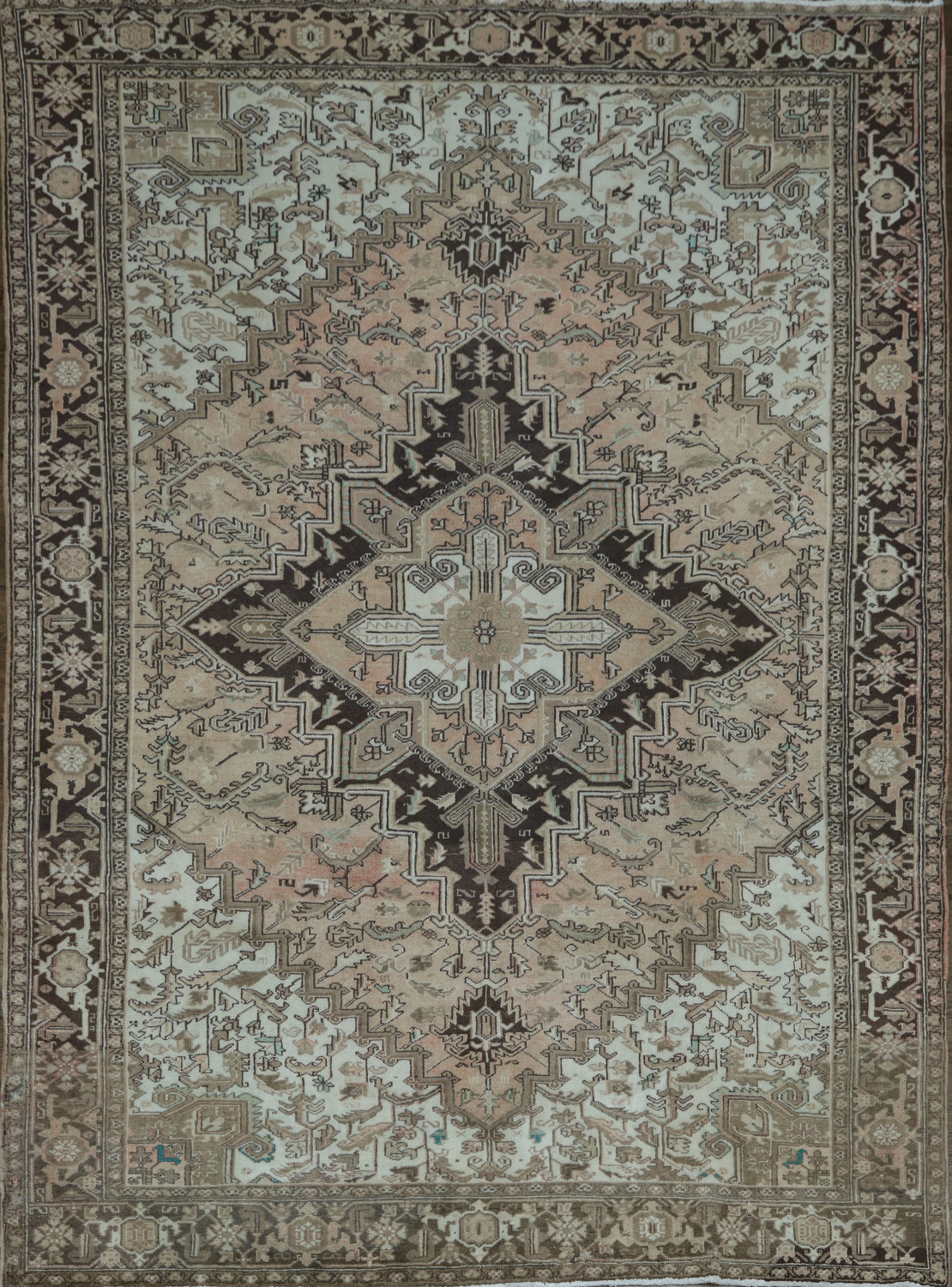 Vintage Geometric Muted Coral Peach Heriz Persian Area Rug 8x11