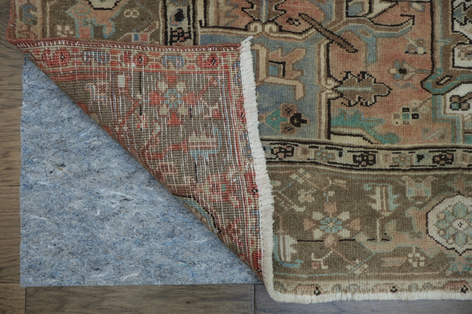 Vintage Geometric Heriz Persian Area Rug 8x11