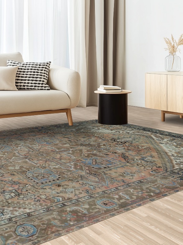 Vintage Geometric Heriz Persian Area Rug 8x11