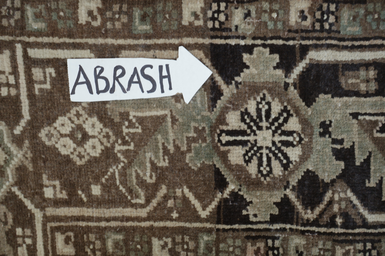 Classic Muted Peach Heriz Persian Area Rug in Neutral Tones 8x10