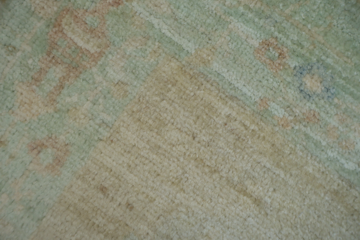 Muted Art Deco Oriental Area Rug 4x5
