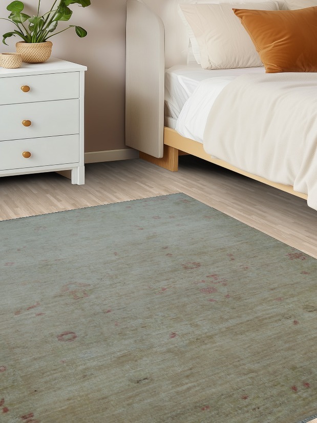 Hand-Knotted Oushak Turkish Area Rug 4x5