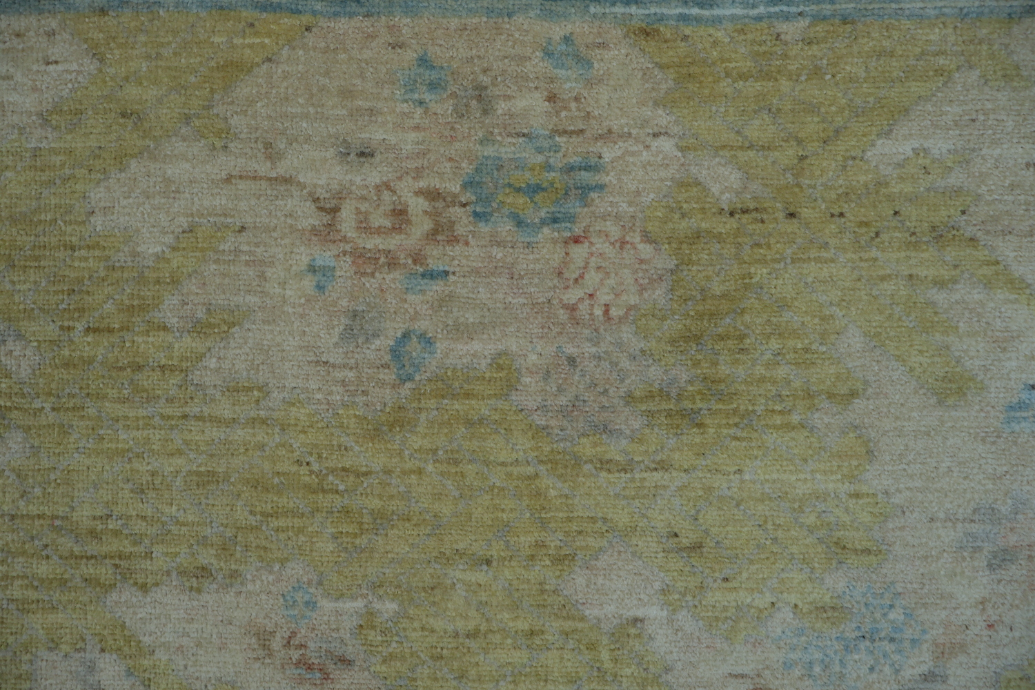 Vegetable Dye Wool Oushak Turkish Area Rug 4x5