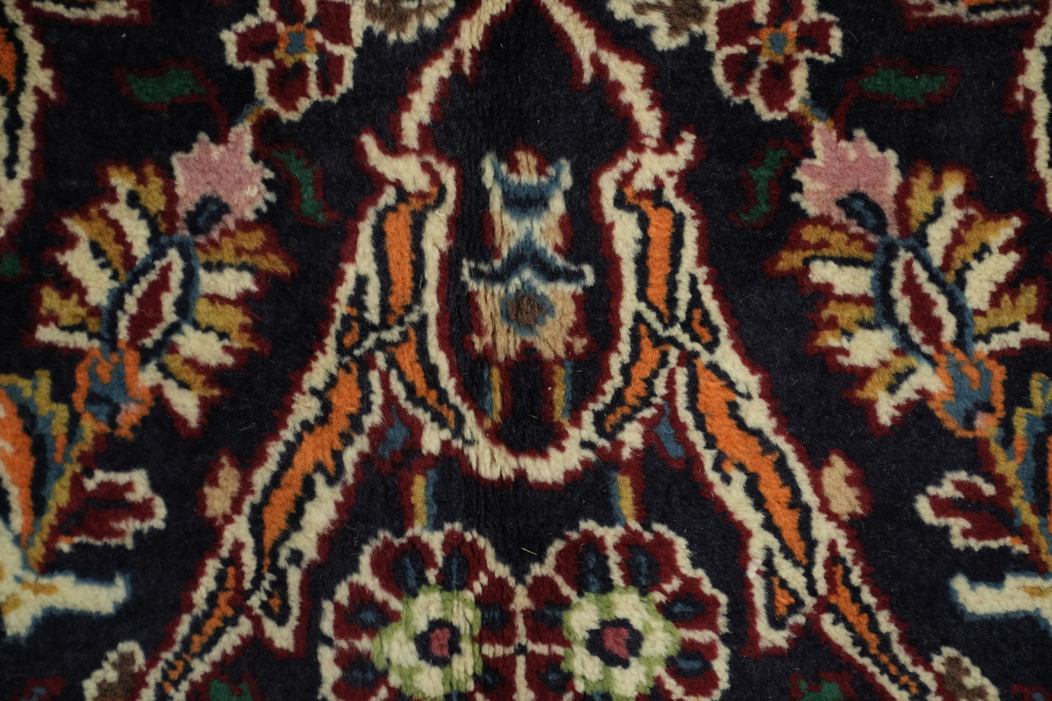 Elegant Traditional Kashan Persian Carpet with Rich Floral Designs 11x16