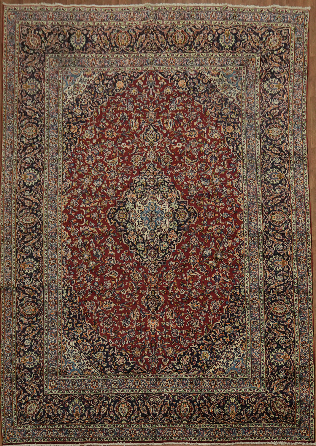 Elegant Traditional Kashan Persian Carpet with Rich Floral Designs 11x16