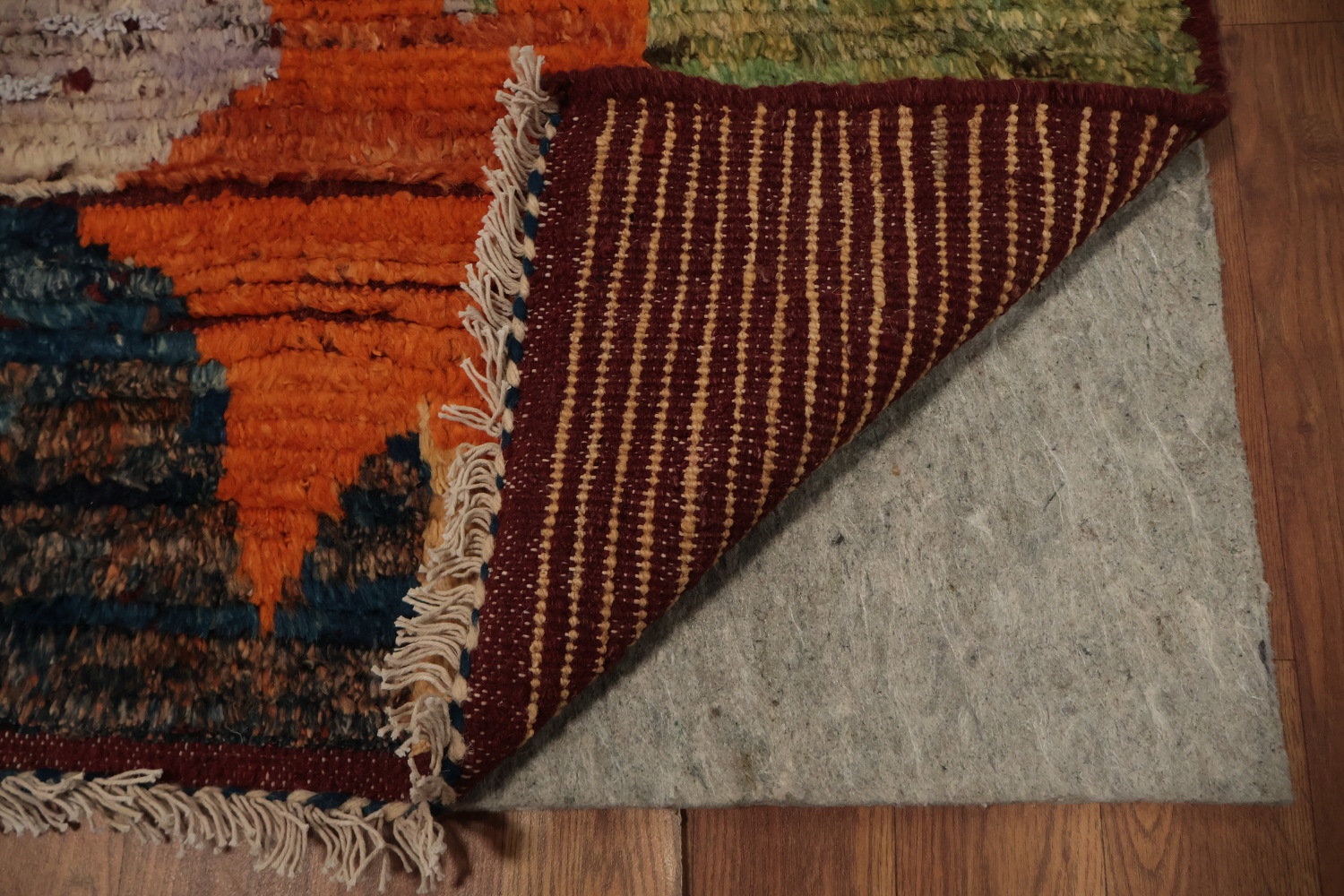 Artistic Moroccan Area Rug 7x10 with Dynamic Colors and Distinct Pattern