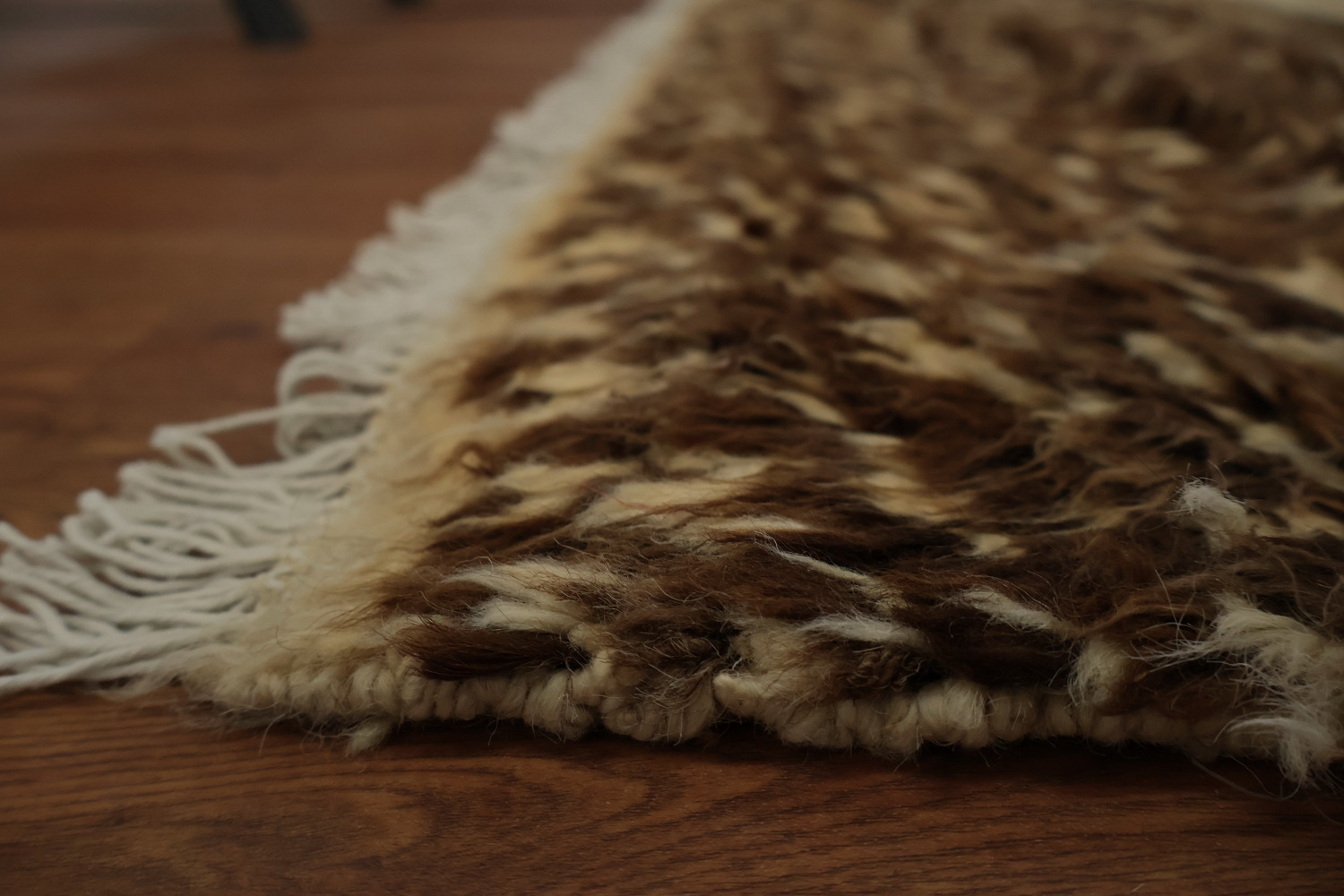 Natural Toned Moroccan Area Rug 7x10 with a Central Diamond Highlight