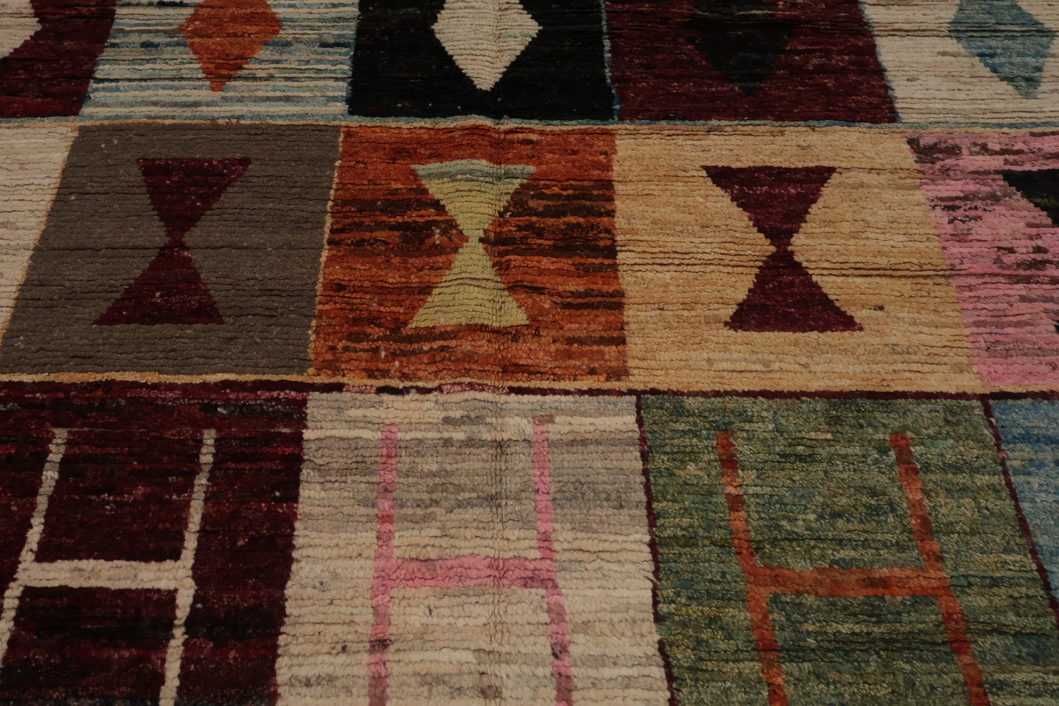 Multi-Colored Wool Moroccan Large Rug 10x14
