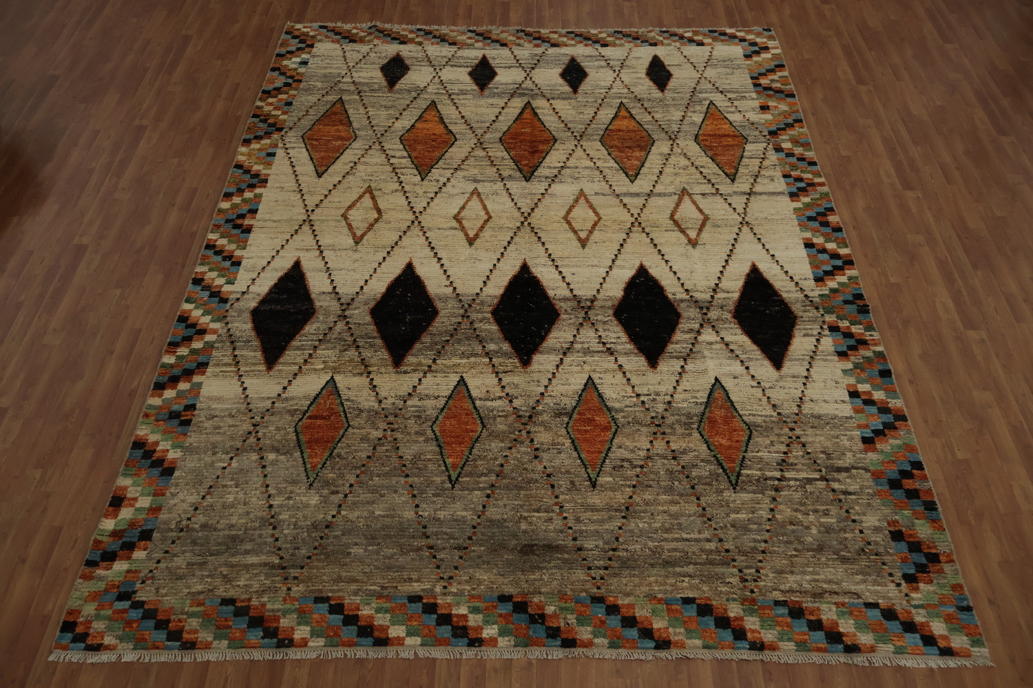 Diamond Design Moroccan Large Area Rug 10x14 for a Cozy Living Space