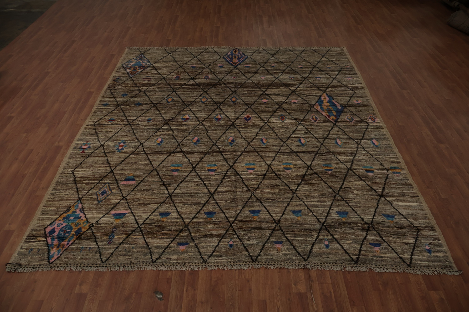 Geometric Moroccan Area Rug 10x12 with Earthy Tones and Subtle Hues