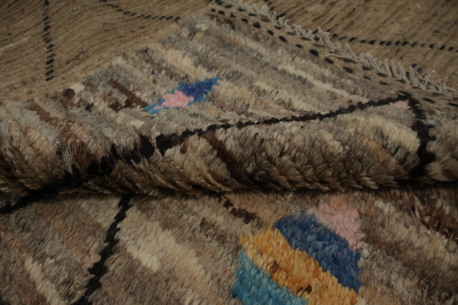Geometric Moroccan Area Rug 10x12 with Earthy Tones and Subtle Hues