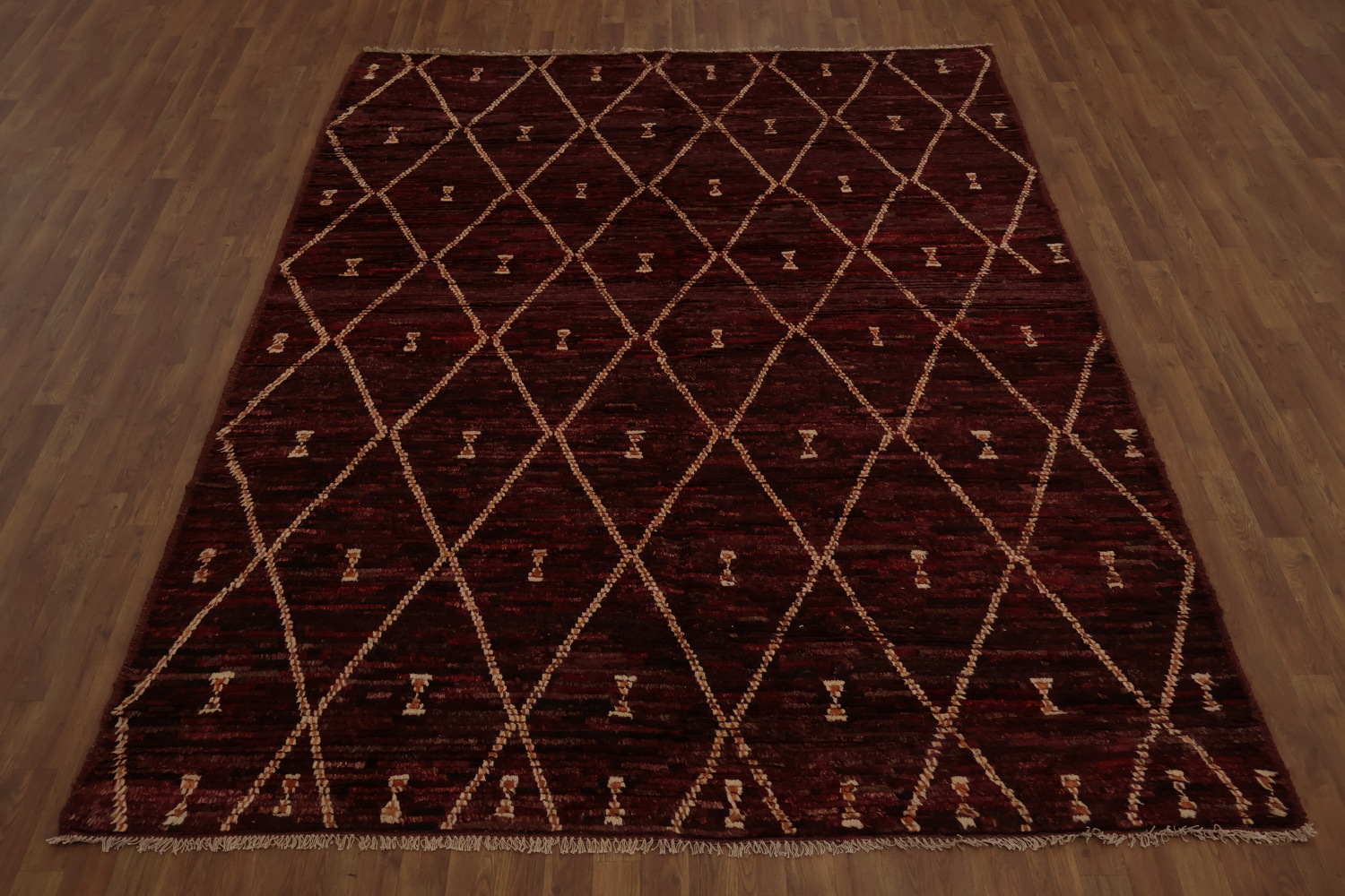 Elegant Moroccan Wool Area Rug 7x10 with Intricate Diamond Motifs