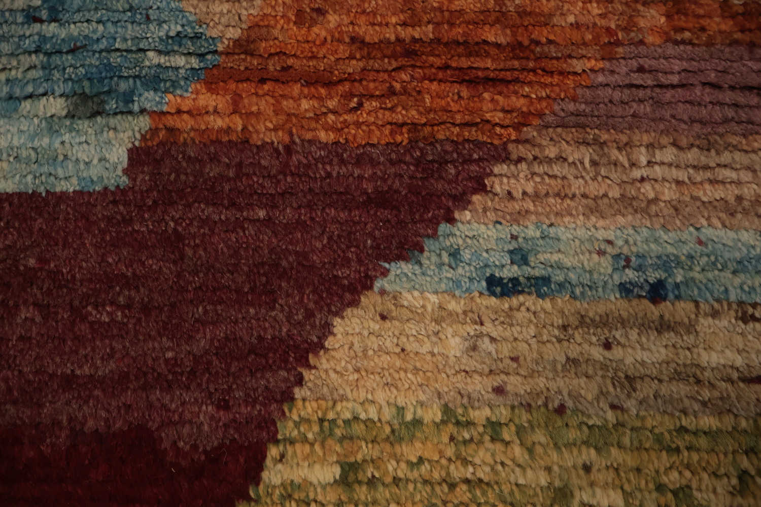 Earthy Moroccan Wool Area Rug 8x10 Elevates Room Aesthetic