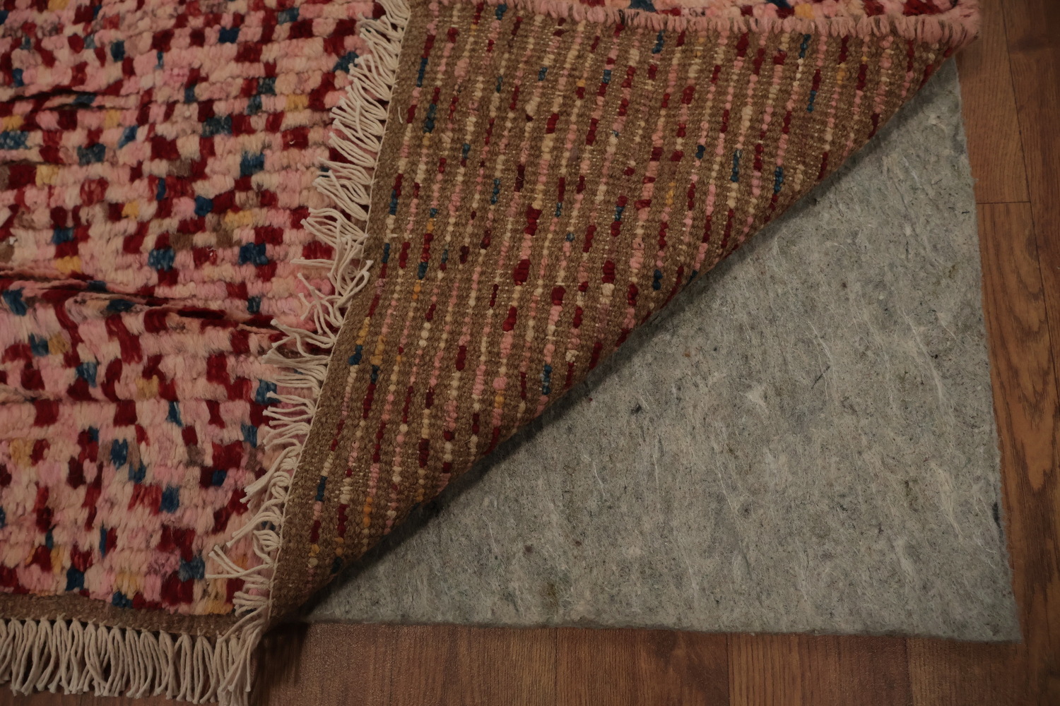 Elegant Speckled Moroccan Area Rug 5x8 for Modern Home Aesthetics