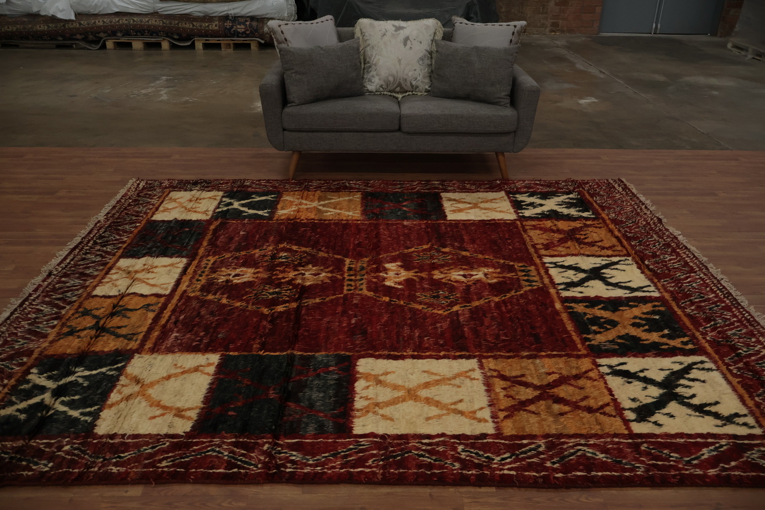 Exquisite Moroccan Wool Area Rug 8x10 with Decadent Tribal Detailing