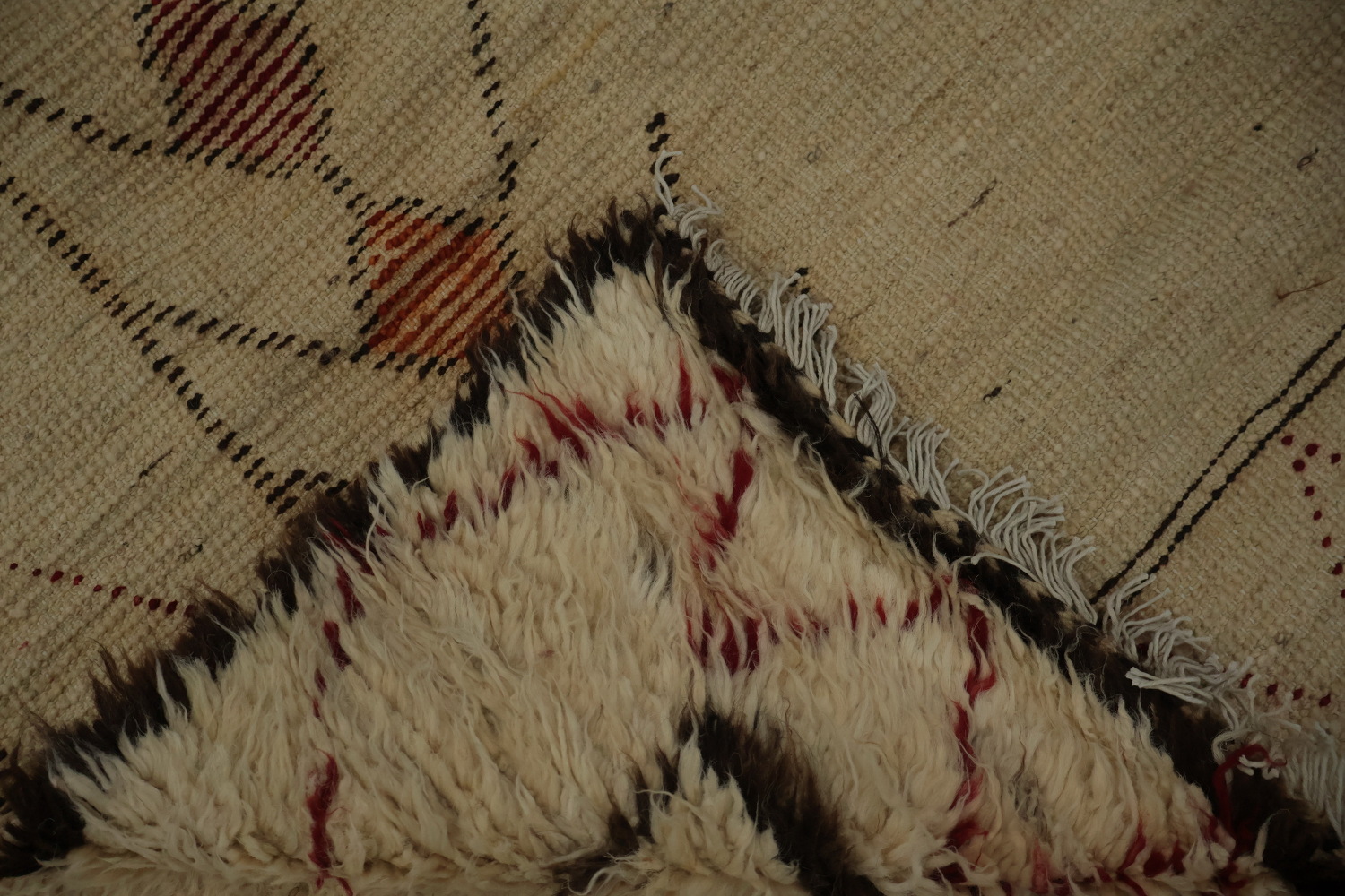 Bohemian Elegance with Geometric Moroccan Wool Area Rug 8x10