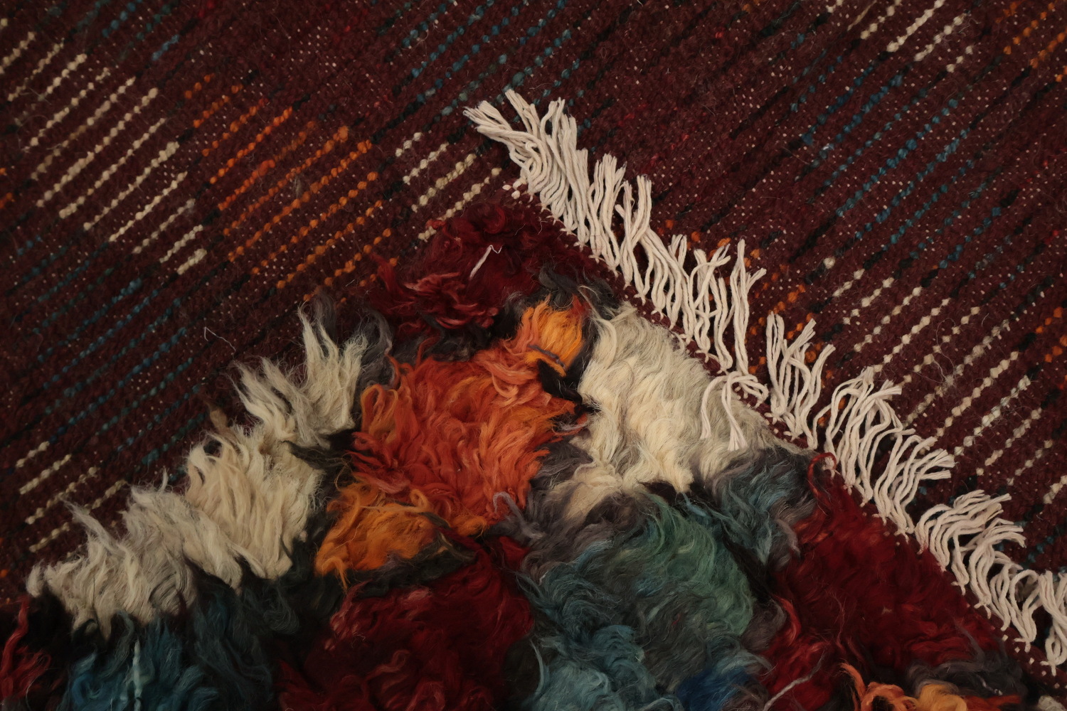 Bold Diamonds Moroccan Area Rug 7x10 to Enhance Your Décor Style