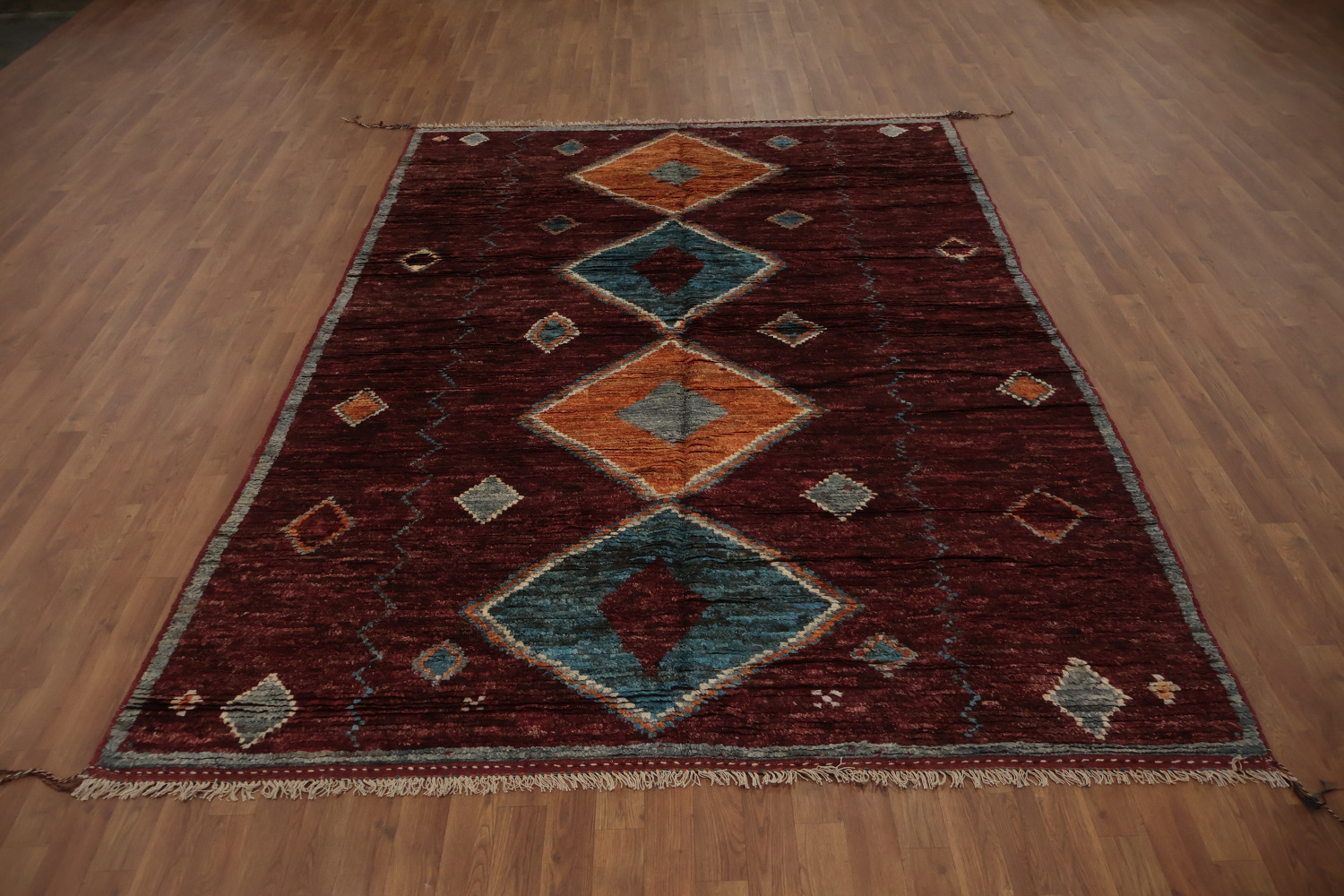 Enchanting Moroccan Area Rug 7x10 with Rich Earthy Tones