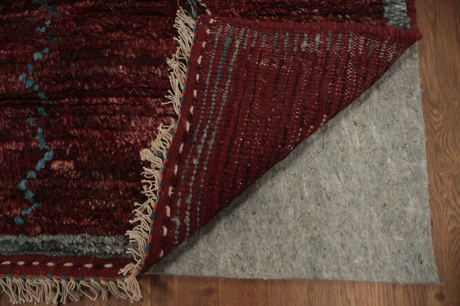 Enchanting Moroccan Area Rug 7x10 with Rich Earthy Tones