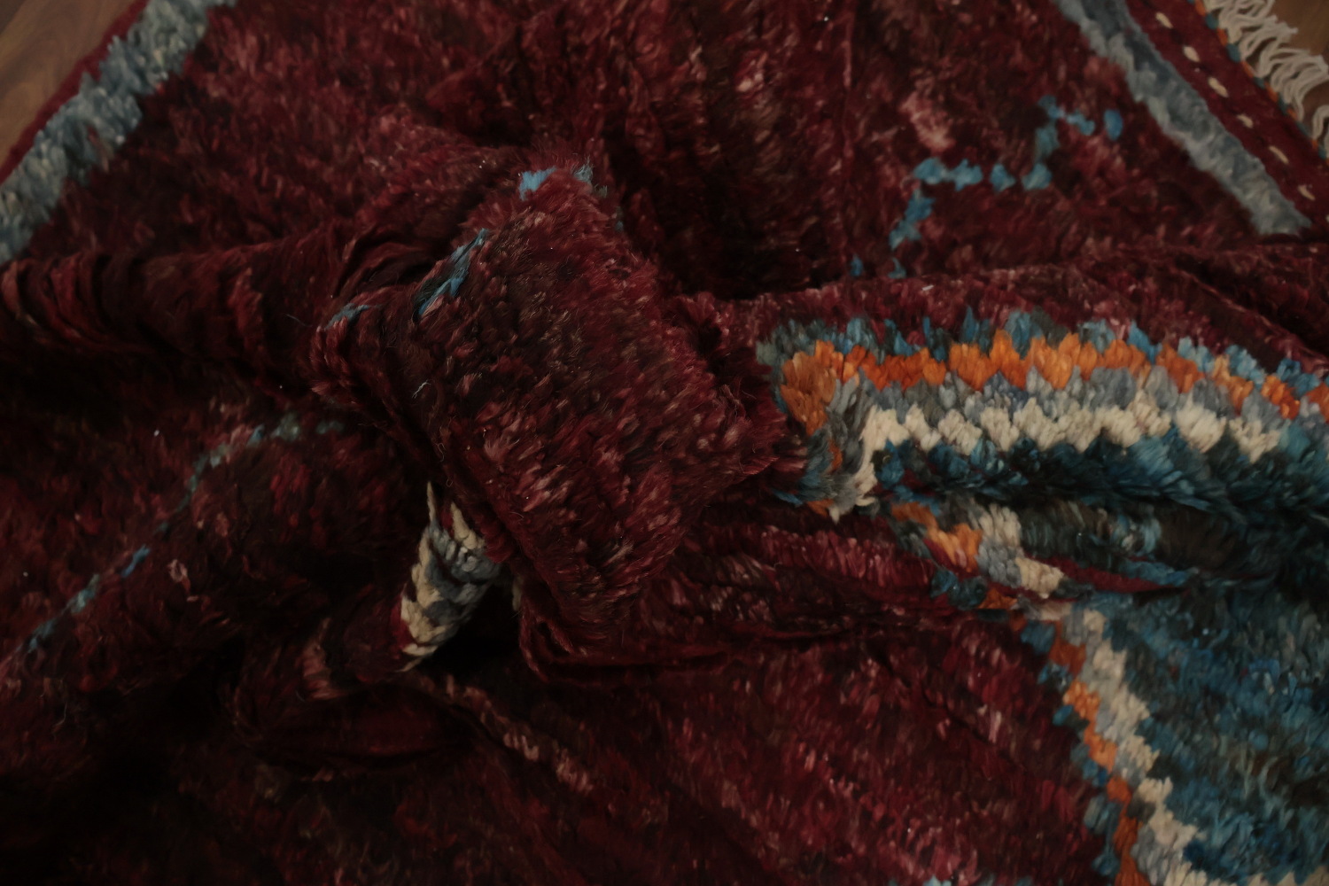 Enchanting Moroccan Area Rug 7x10 with Rich Earthy Tones