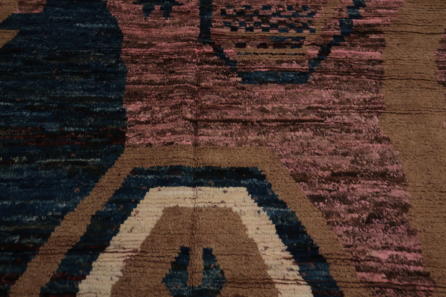 Artistic Pink Moroccan Area Rug 7x10 Featuring Unique Textural Elements
