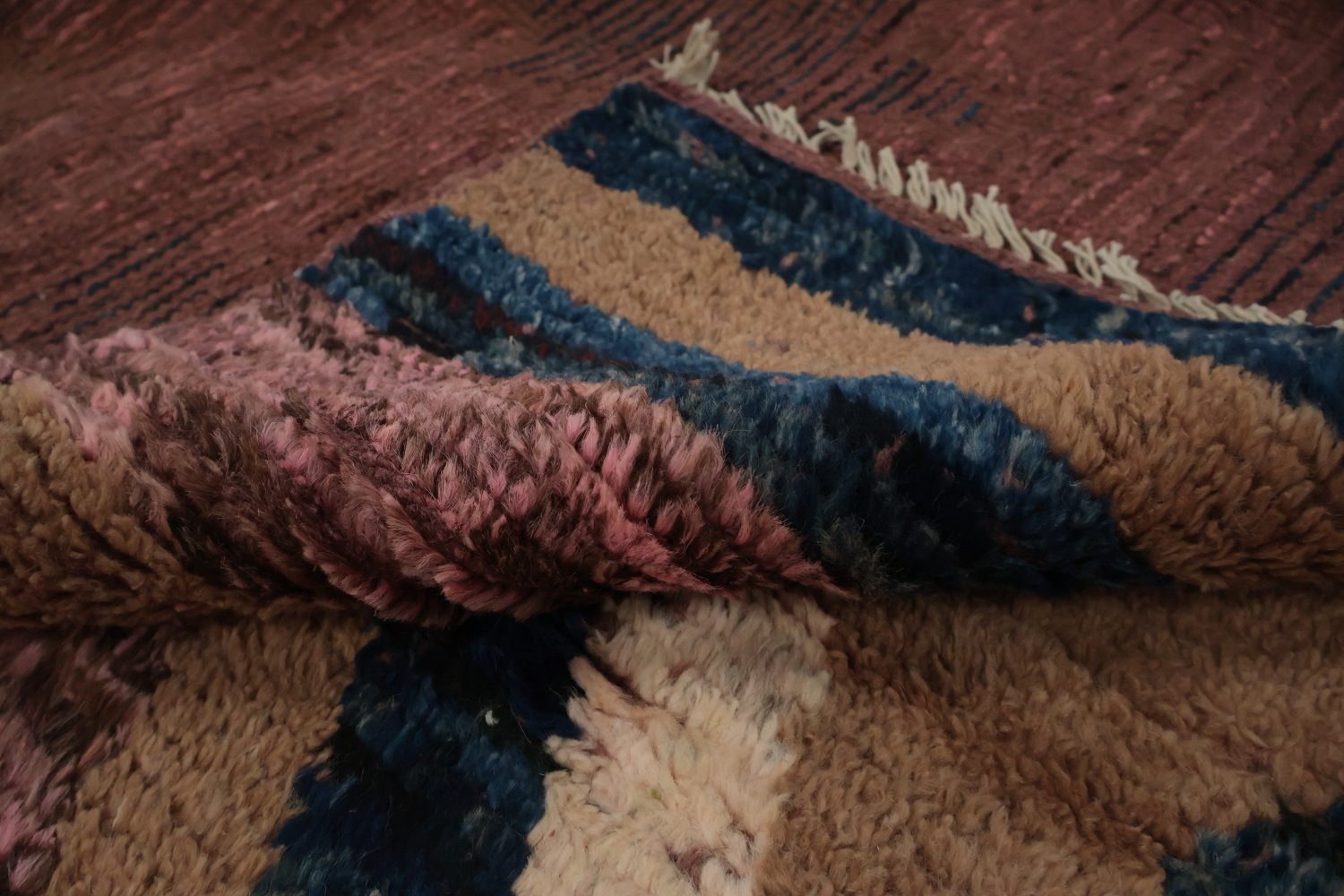 Artistic Pink Moroccan Area Rug 7x10 Featuring Unique Textural Elements