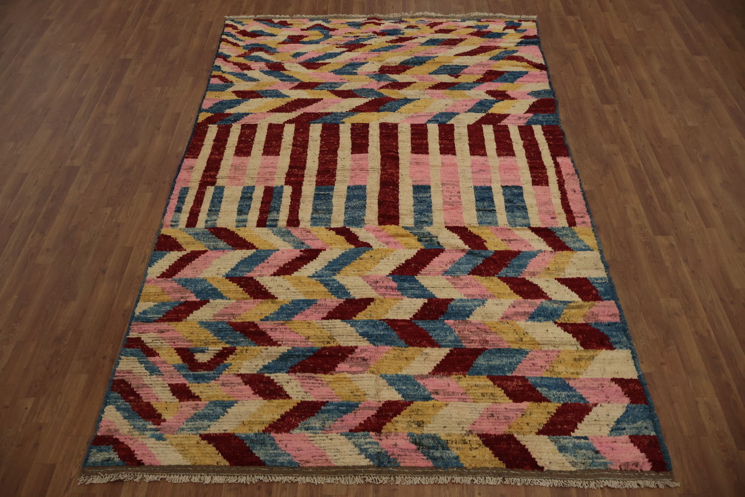 Art-Inspired Moroccan Area Rug 7x10 with Dynamic Shapes and Hues