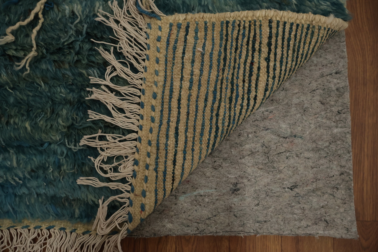 Three-Toned Rustic Moroccan Area Rug 7x10 Earthy Hues for Cozy Home